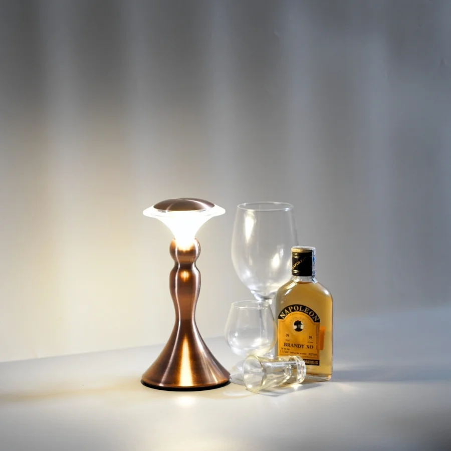 Đèn Bàn Quán Bar, Nhà Hàng HUTA Light For Life Mã RESCUP