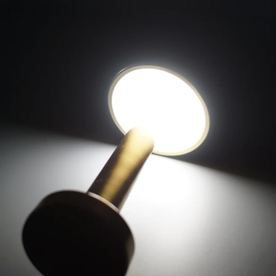 Đèn Bàn Quán Bar, Nhà Hàng HUTA Light For Life Mã RESNONCUT