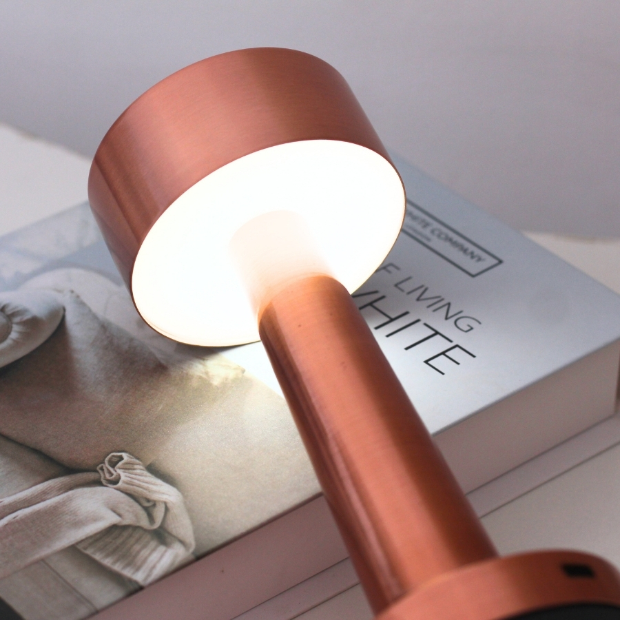 Đèn Bàn Quán Bar Trang Trí HUTA Light For Life Mã RESTRU