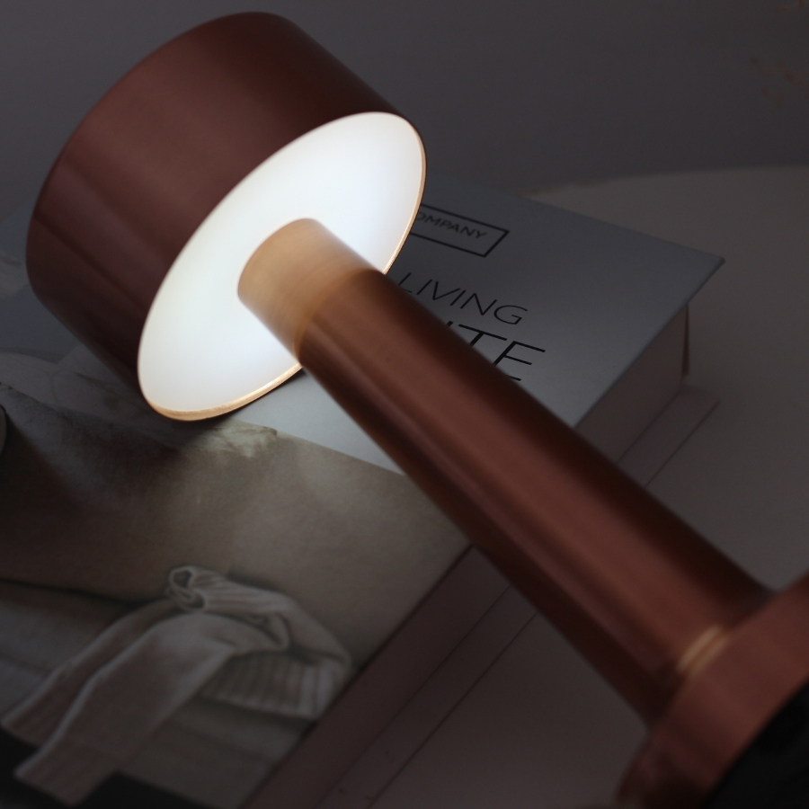 Đèn Bàn Quán Bar Trang Trí HUTA Light For Life Mã RESTRU