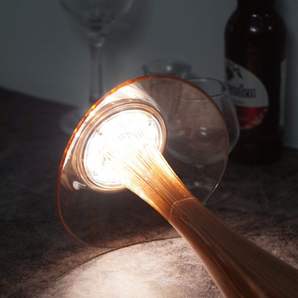 Đèn Bàn Trang Trí Nhà Hàng HUTA Light For Life Mã ET1