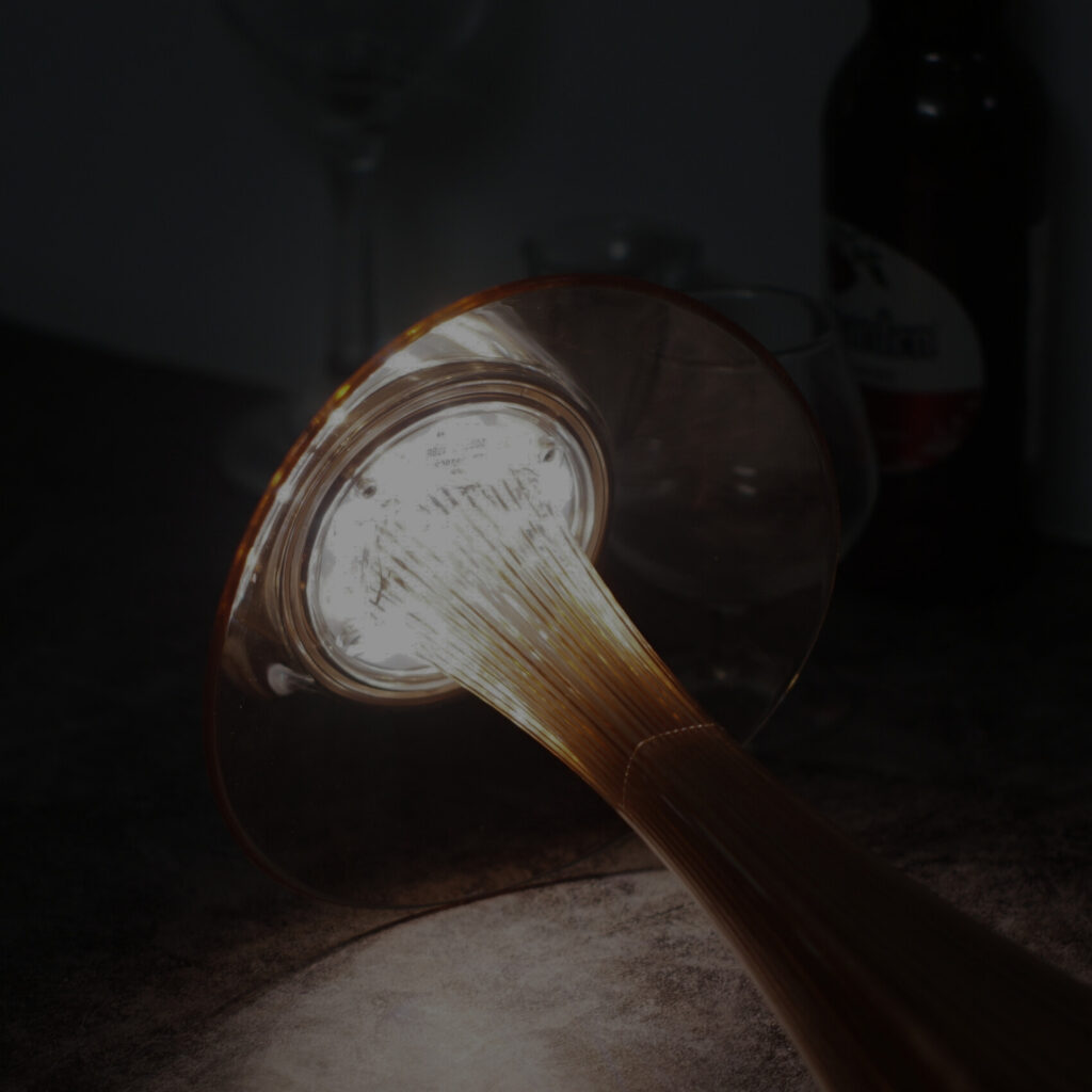 Đèn Bàn Trang Trí Nhà Hàng HUTA Light For Life Mã ET1