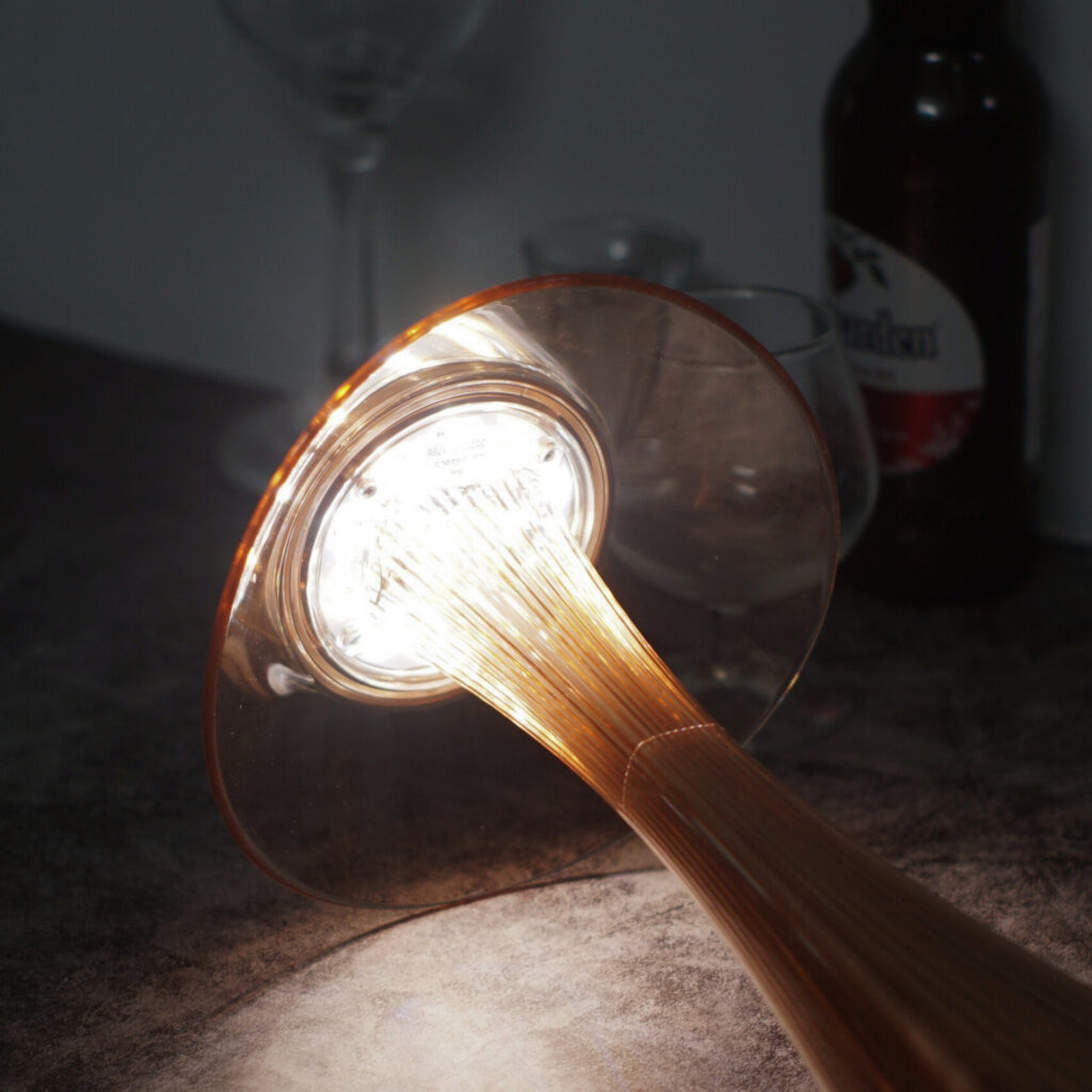 Đèn Bàn Trang Trí Nhà Hàng HUTA Light For Life Mã ET1