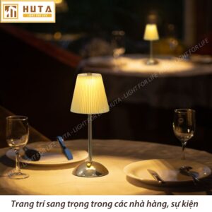Đèn Bàn Trang Trí Nhà Hàng HUTA Light For Life Mã RESBED5