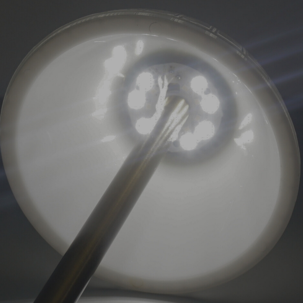 Đèn Bàn Trang Trí Nhà Hàng HUTA Light For Life Mã RESDUNON