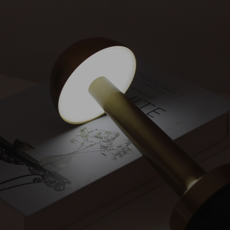 Đèn Bàn Trang Trí Nhà Hàng HUTA Light For Life Mã RESNON