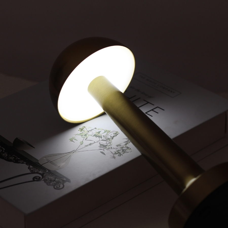 Đèn Bàn Trang Trí Nhà Hàng HUTA Light For Life Mã RESNON