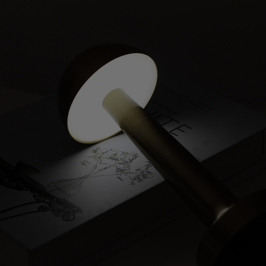 Đèn Bàn Trang Trí Nhà Hàng HUTA Light For Life Mã RESNON