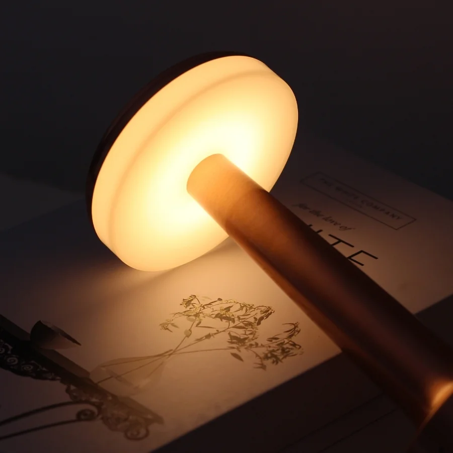 Đèn Bàn Trang Trí Quán Bar, Nhà Hàng HUTA Light For Life Mã RESDIA1