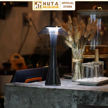 ban muon xem den ban nha hang ma et1 18