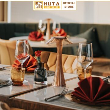 ban muon xem den ban nha hang ma et1 25