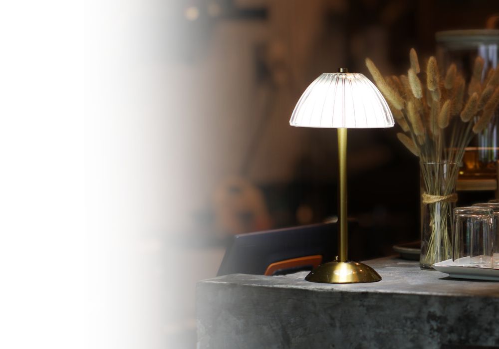 hero ban muon xem den ban nha hang ma resdunon