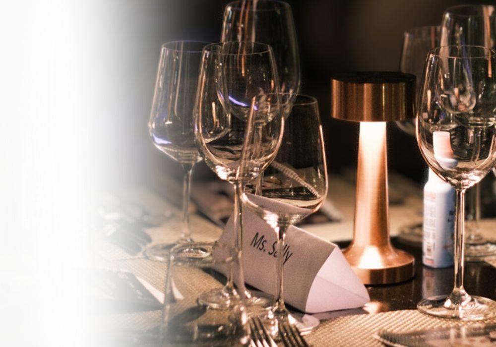 hero ban muon xem den ban quan bar quay bar restru