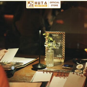 Đèn Bàn Cho Quán Bar Mã TAMGIAC