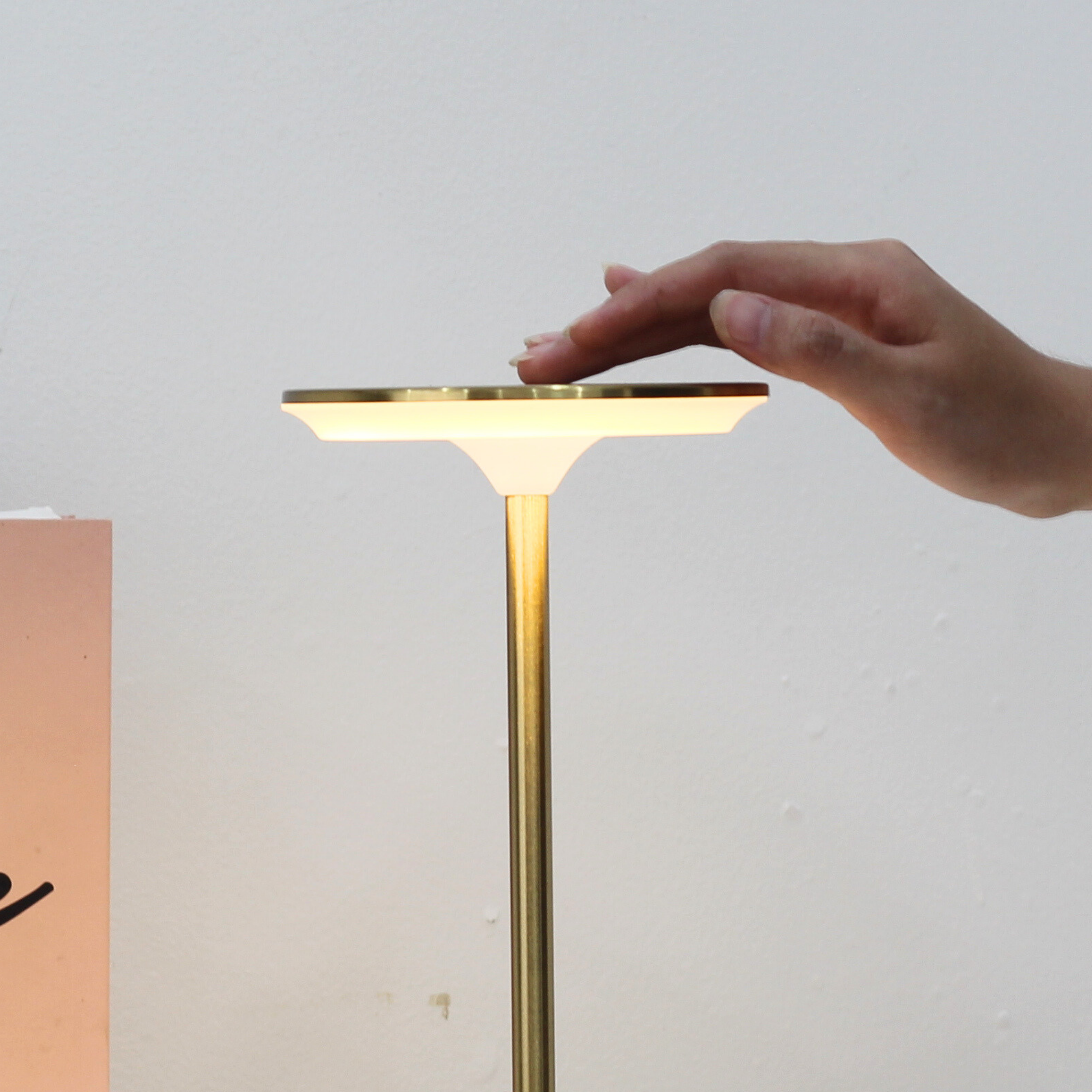 Đèn Bàn Trang Trí Nhà Hàng HUTA Light For Life Mã AL3