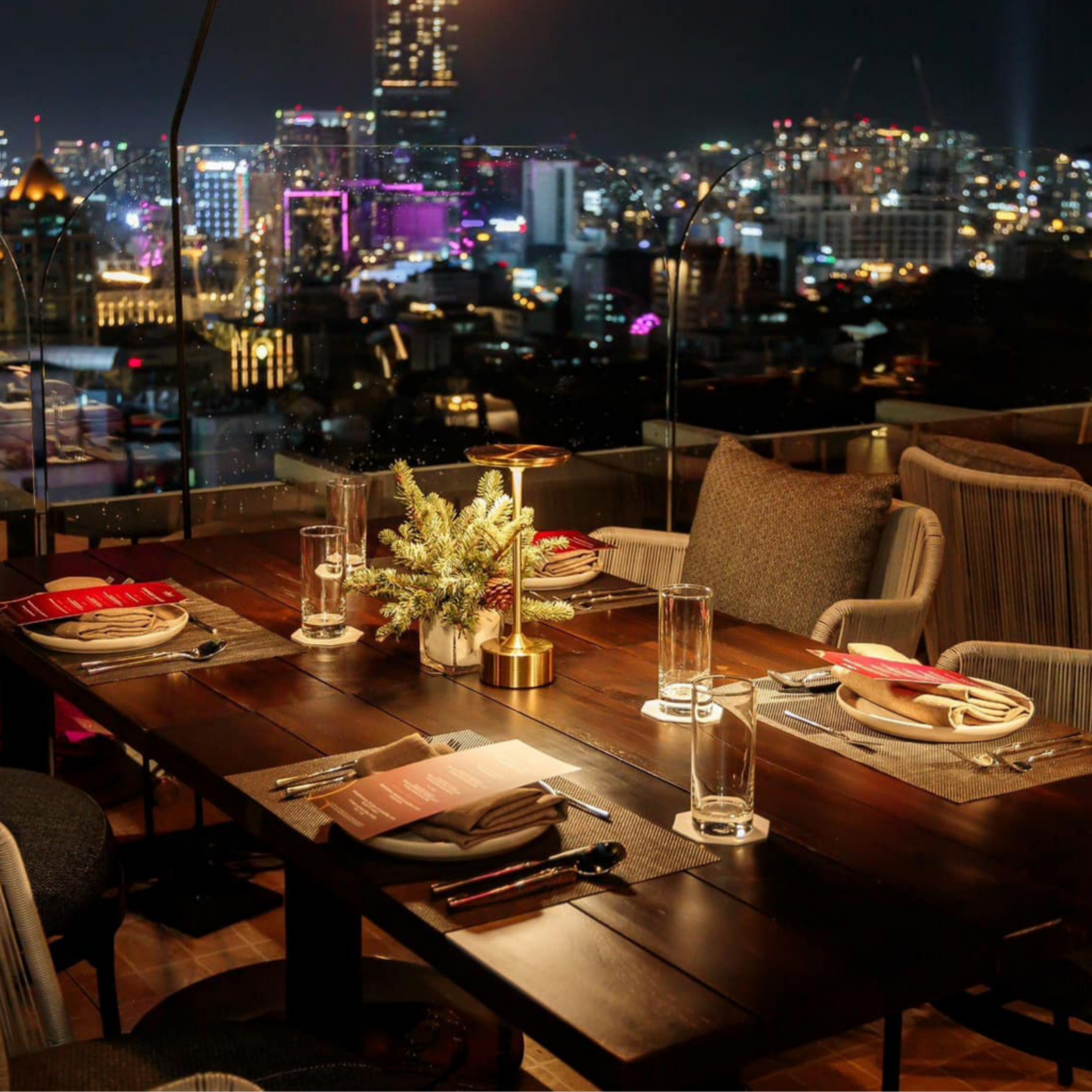 Đèn Bàn Trang Trí Nhà Hàng HUTA Light For Life Mã AL3