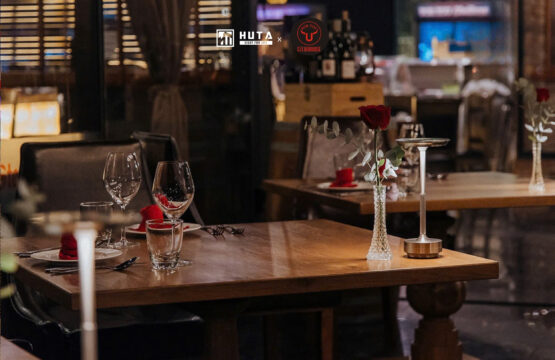 huta x for you steakhouse seafood tinh hoa steak hai san giua long bien da nang 2