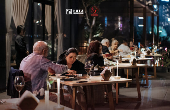 huta x for you steakhouse seafood tinh hoa steak hai san giua long bien da nang 8