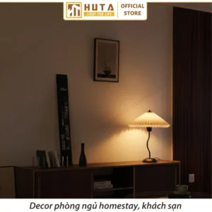 Đèn Ngủ Để Bàn Sang Trọng Decor Khách Sạn HUTA Light For Life Thân Kim Loại Mã T11