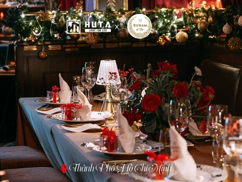 trang chu den ban horeca cho nha hang quan bar 28