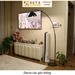 Đèn cây đứng HUTA Light For Life chất liệu kim loại dáng cong mã KC11