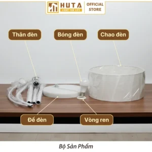 Đèn cây đứng HUTA Light For Life thân kim loại dáng cong mã KC2